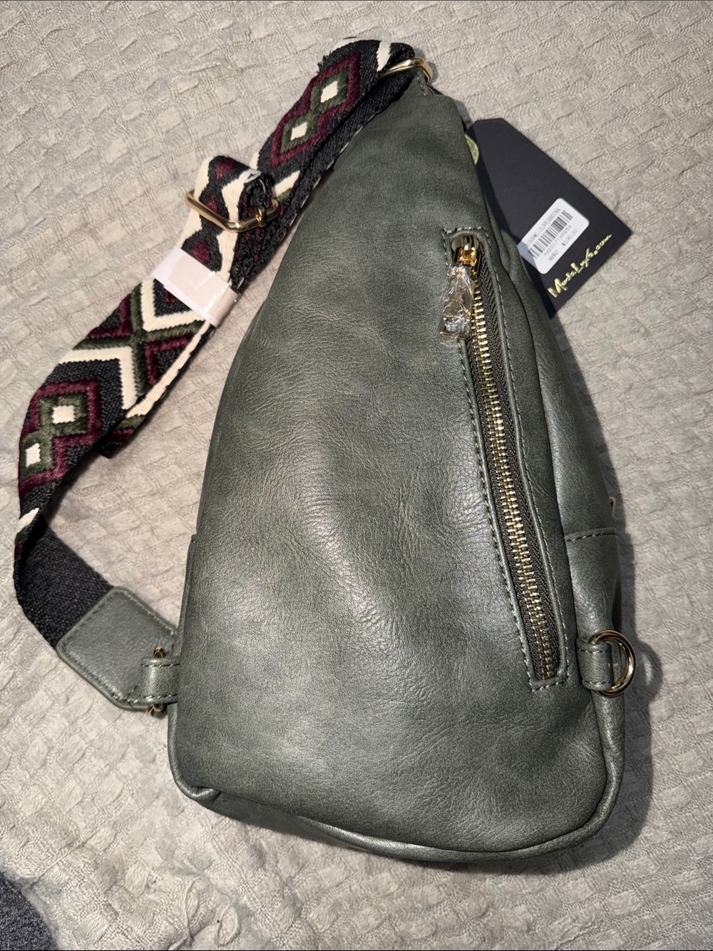 GREEN Sling Backpack - Picture 2 of 4